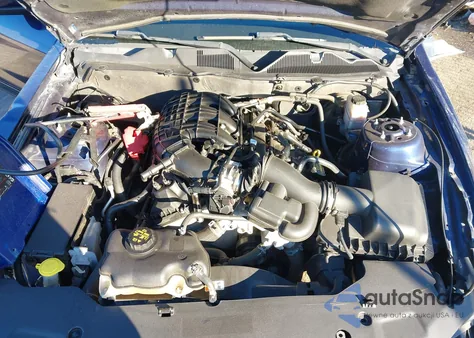 2011 Ford Mustang V6 Premium from USA, damaged, VIN 1ZVBP8AM0B5163142